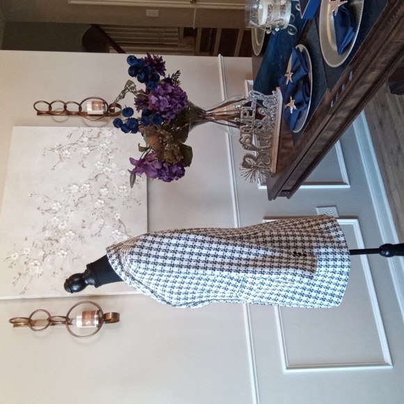 Zara Women's White And Black Double Breasted Tailored Coat. Size M - Picture 13 of 17